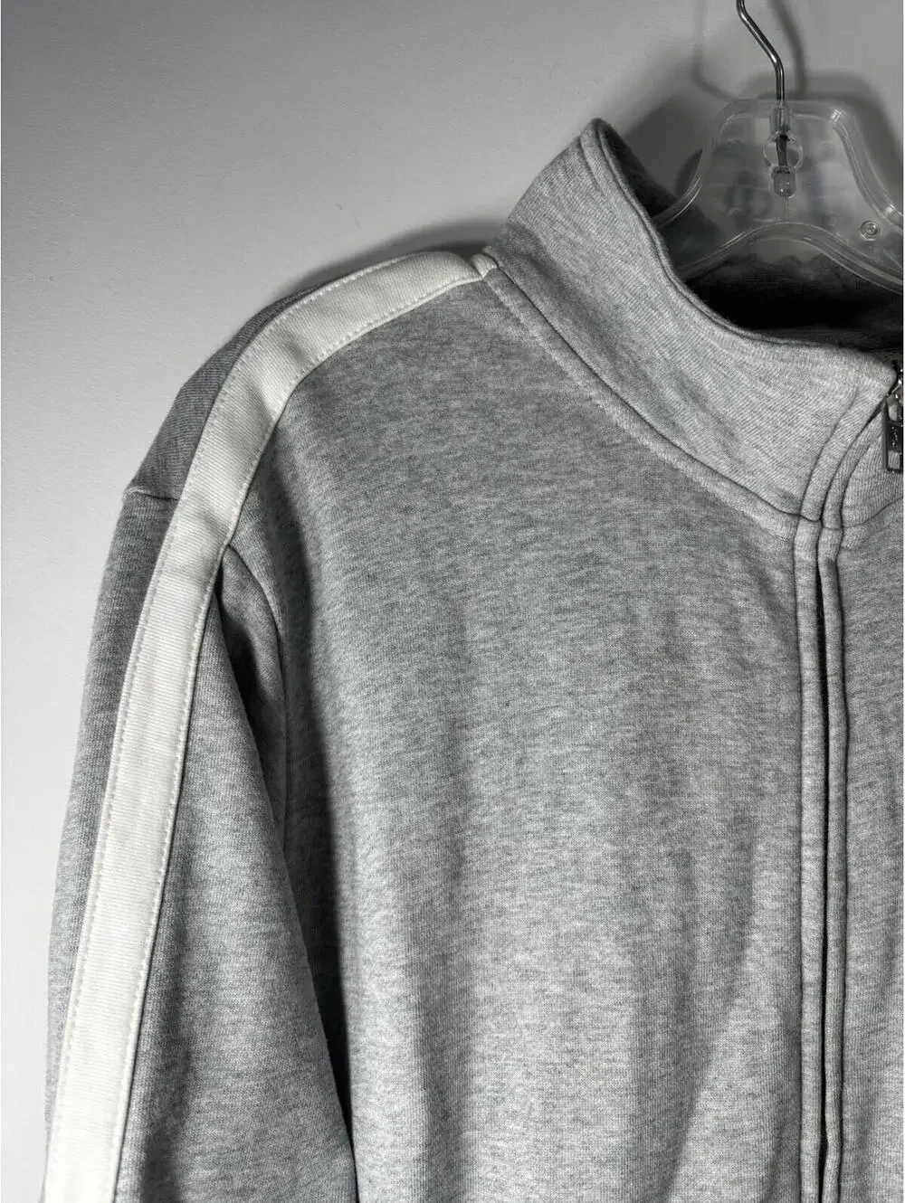 Hudson's Bay CO HBC Gray Sweatshirt Zip-up Men’s Medium - Picture 2 of 15